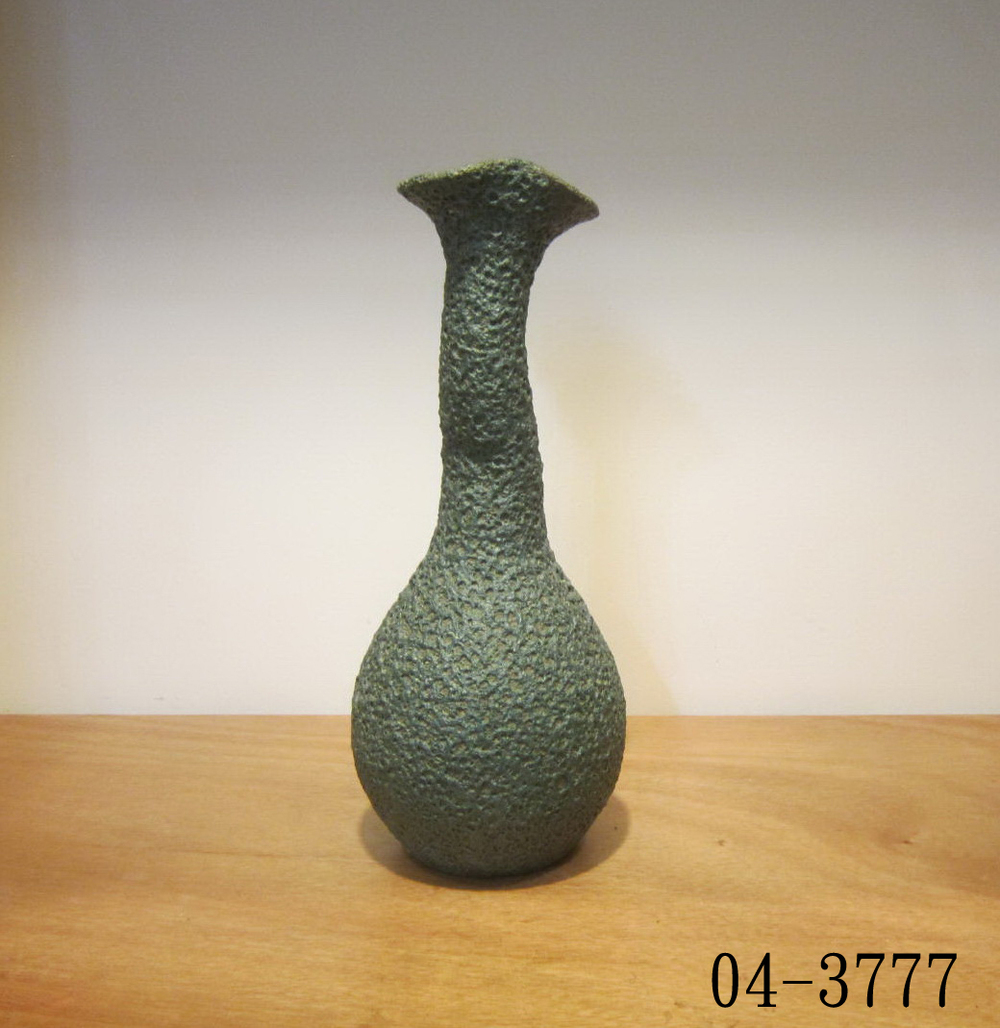 04-3777