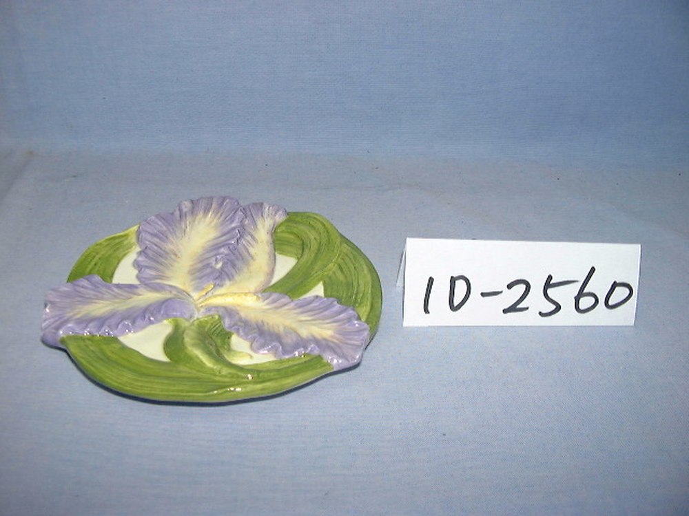10-2560