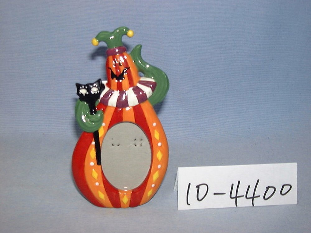 10-4400