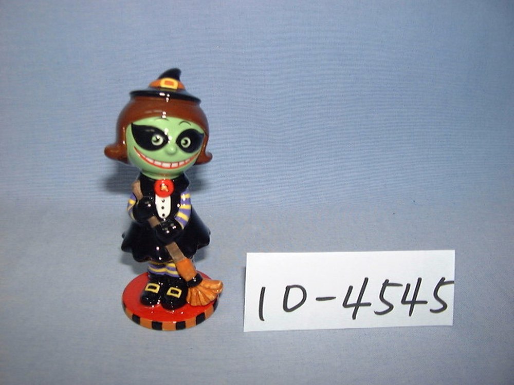 10-4545