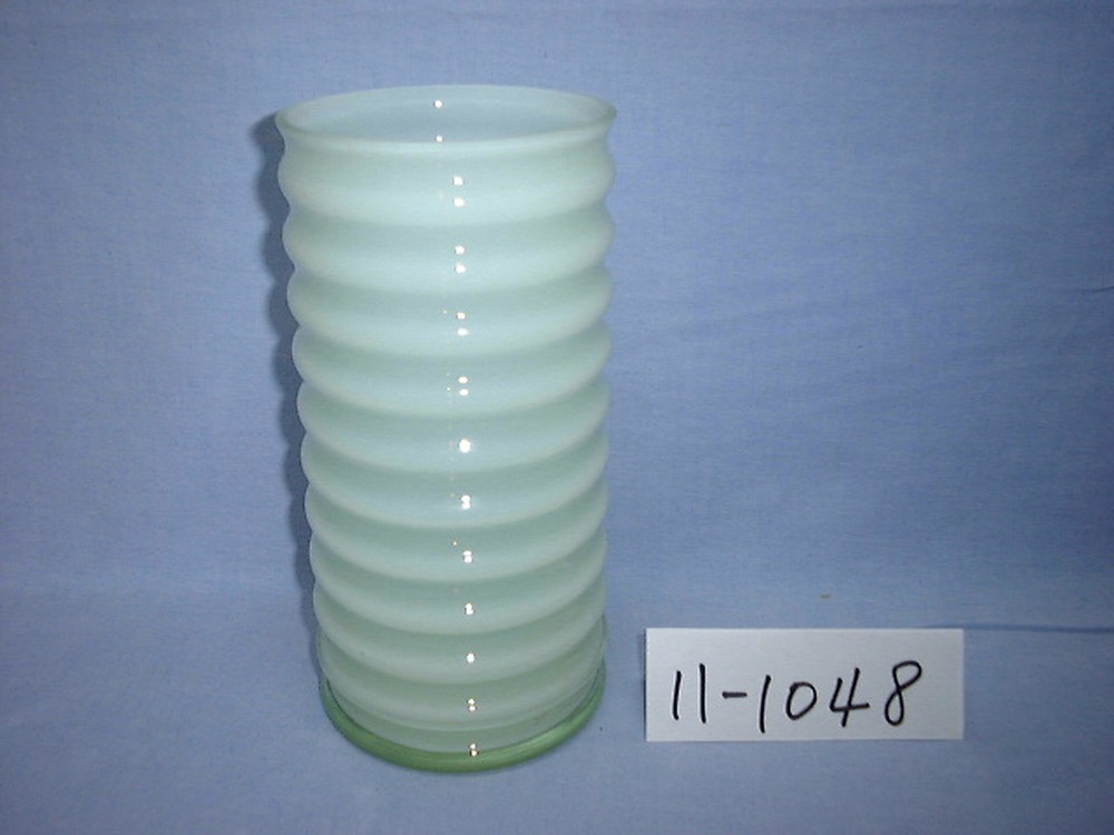 11-1048