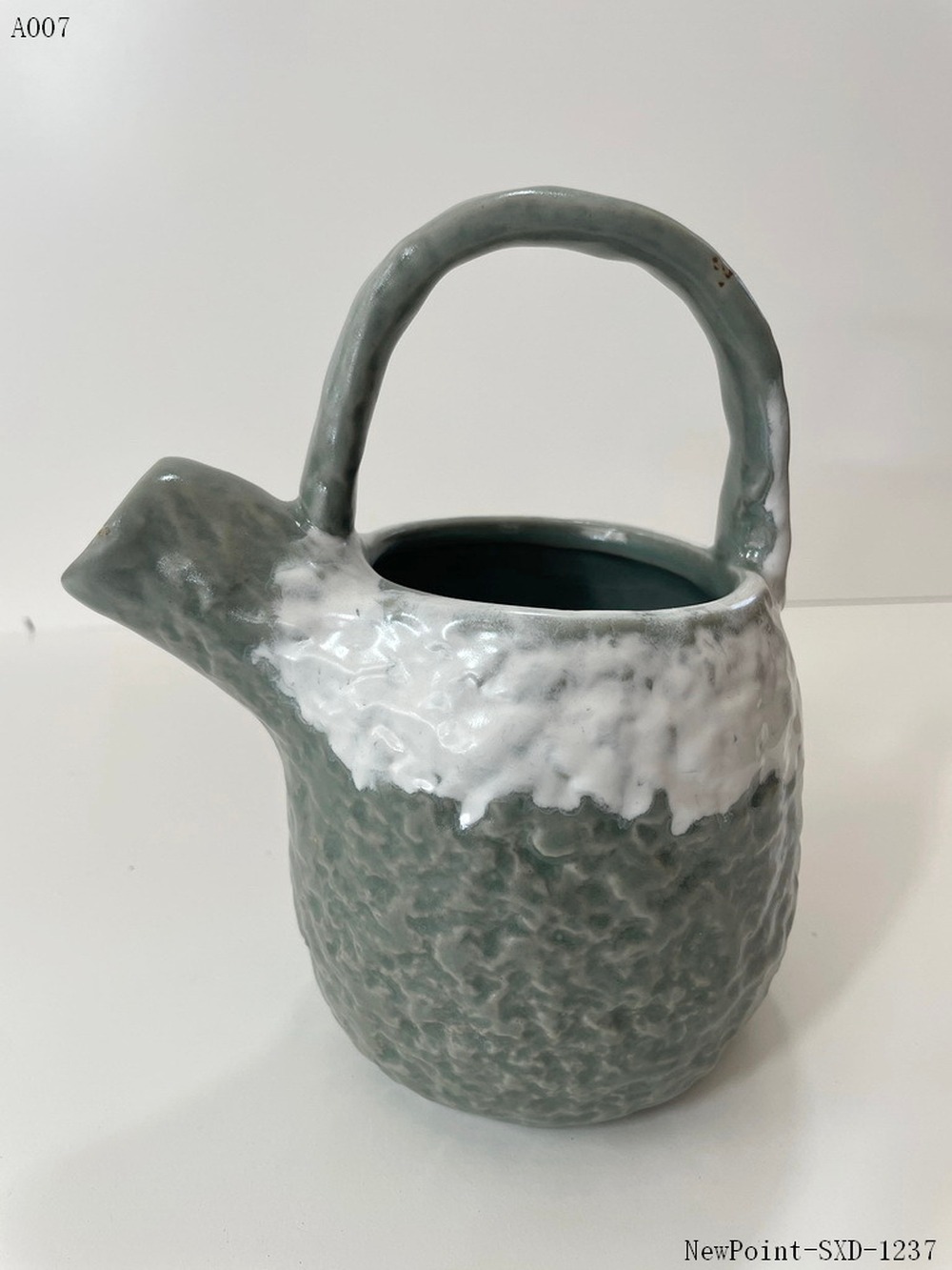 Watering pot
